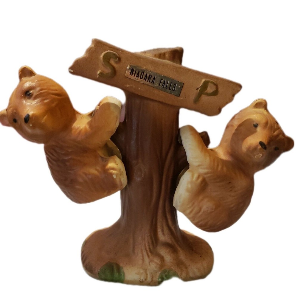 Vintage Niagara Falls Baby Bear Salt and Pepper Shakers Hanging on a Tree